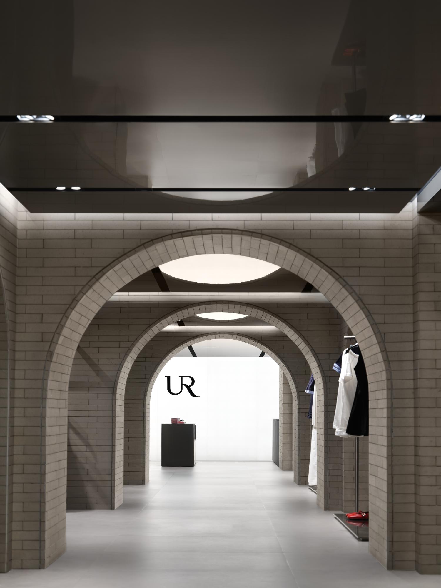 UR 北京三里屯旗舰店（Urban Revivo Sanlitun Flagship Store）