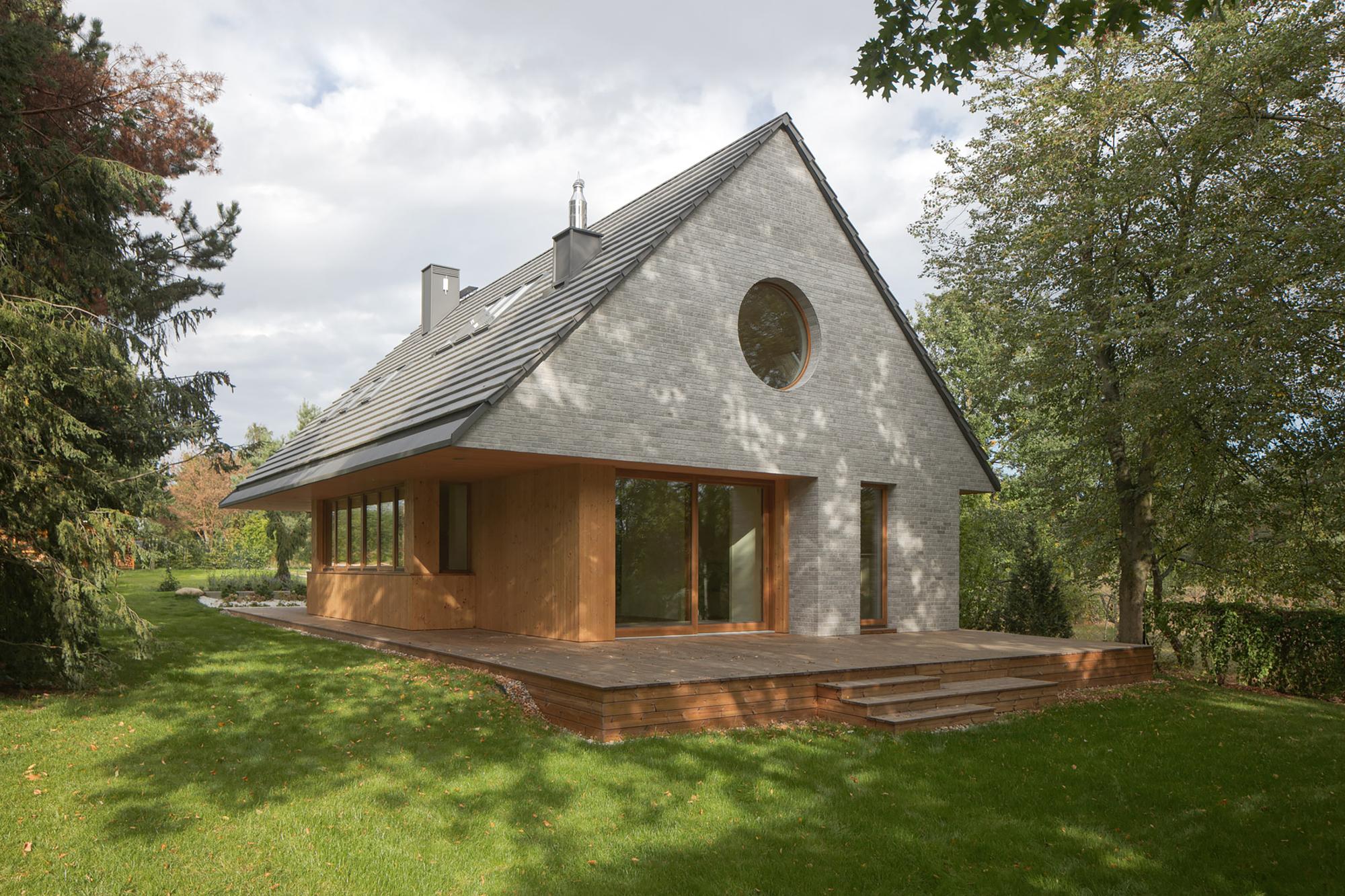 基础小屋（Elementary House）