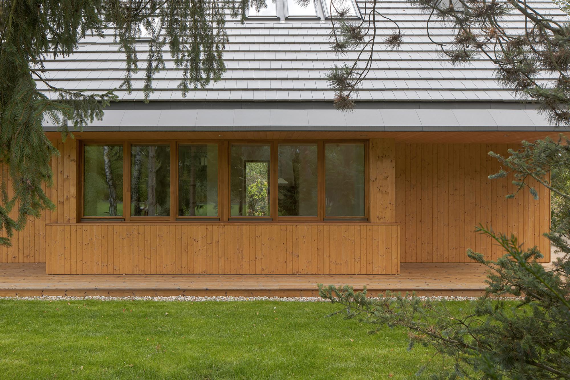 基础小屋（Elementary House）