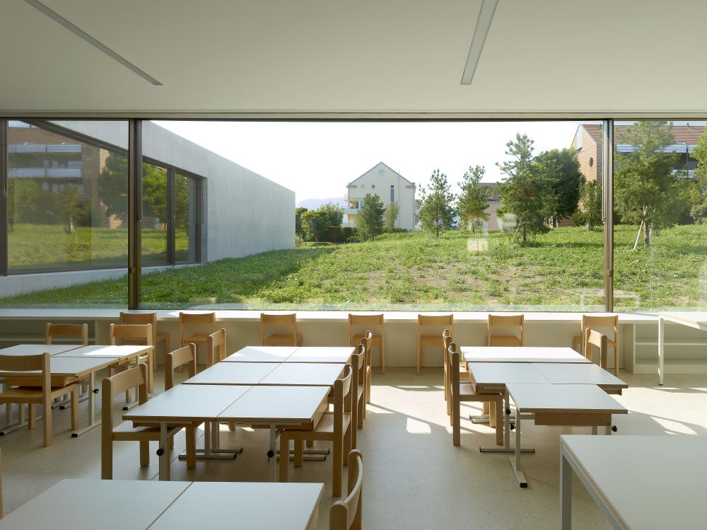 新普朗金斯幼儿园(The new Prangins kindergarten)