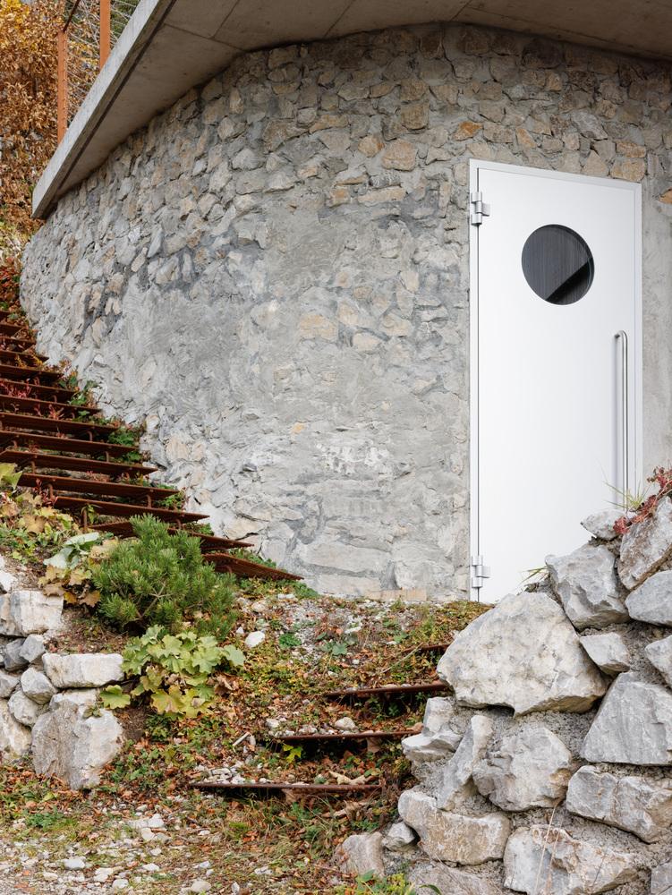 瑞士阿尔卑斯小屋改造（Swiss Alpine Cabin Reconstruction）