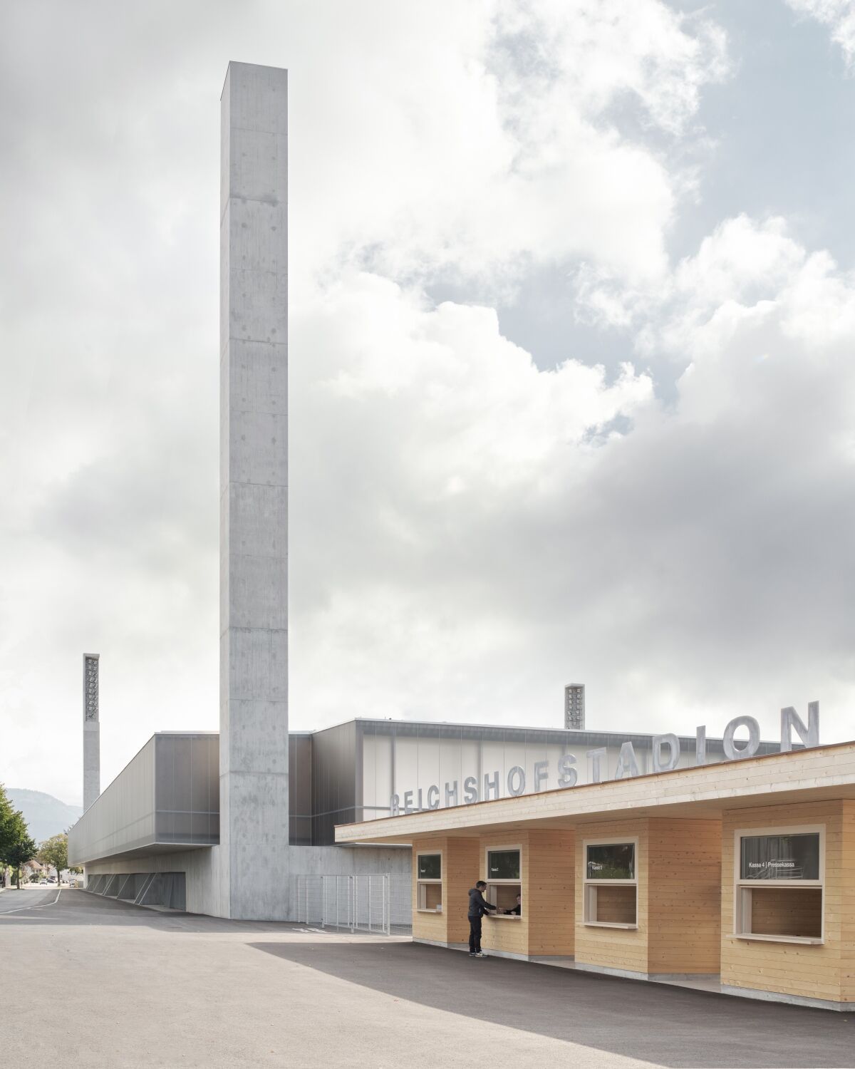 莱茵河谷的社区客厅：卢斯特瑙Reichshof体育场（Reichshof Stadium Lustenau）